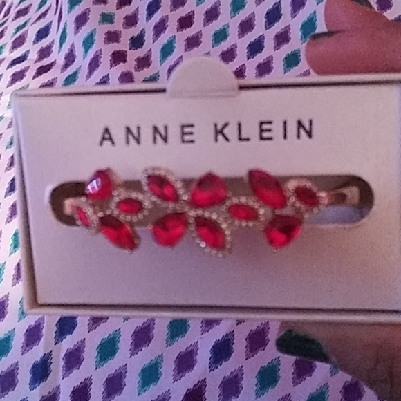 Gold - tone and navette stone bangle bracelet - Picture 2 of 2